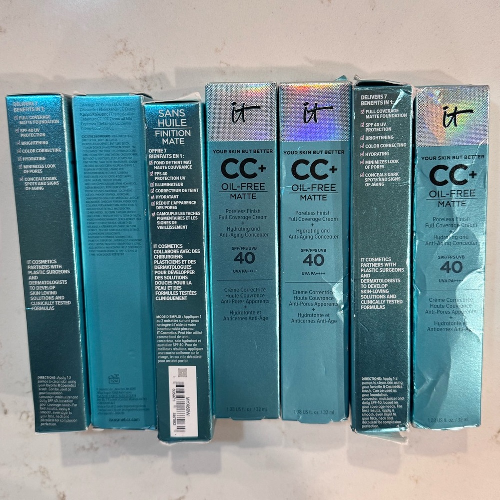 IT Cosmetics CC+ Oil-Free Matte Cream and hydrating and anti aging concealer